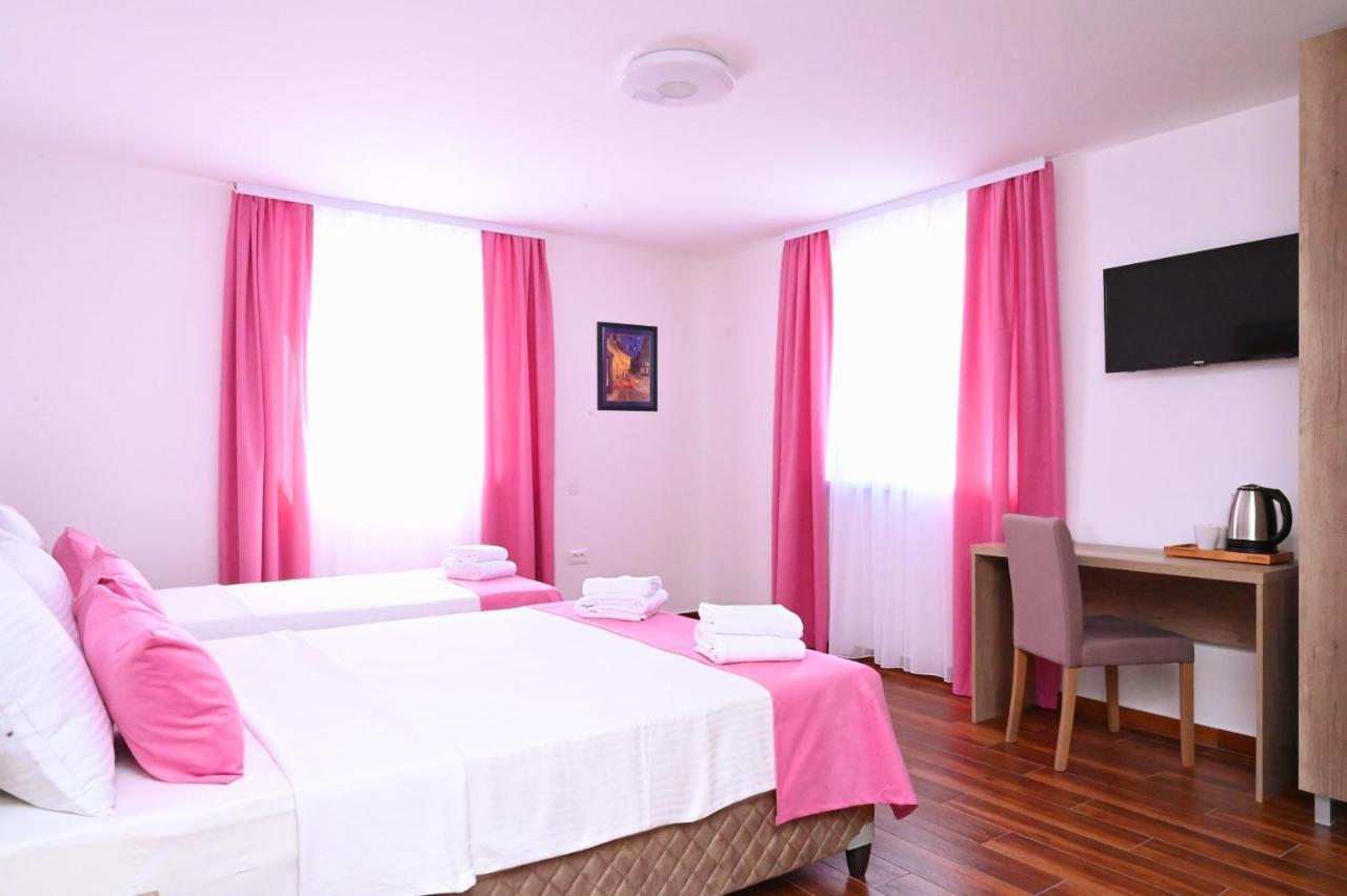 Dona, Altina Aparthotel Belgrade Exterior photo